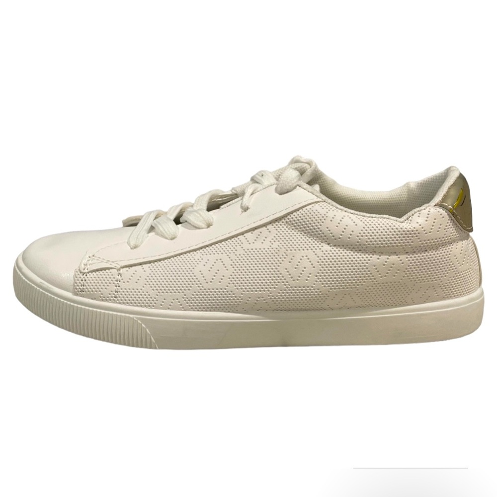 NEW White Athletic Shoes size 38 #14/1.